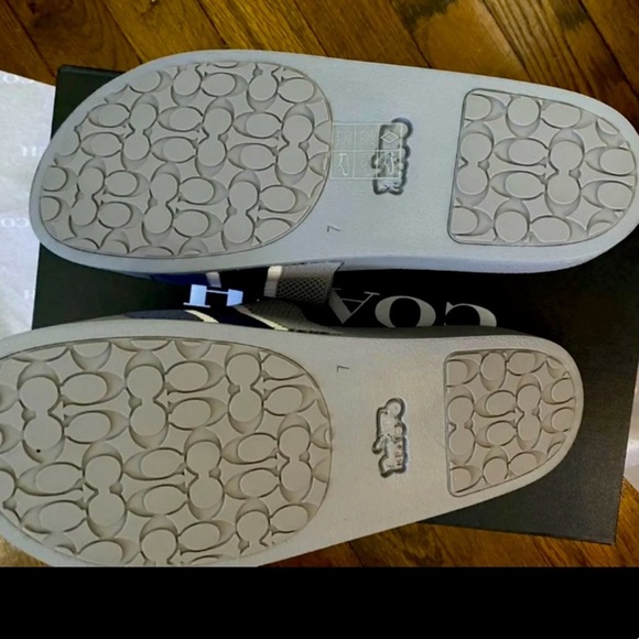 Coach Knit Slides Men’s size 7D New in box Grey - Picture 6 of 8
